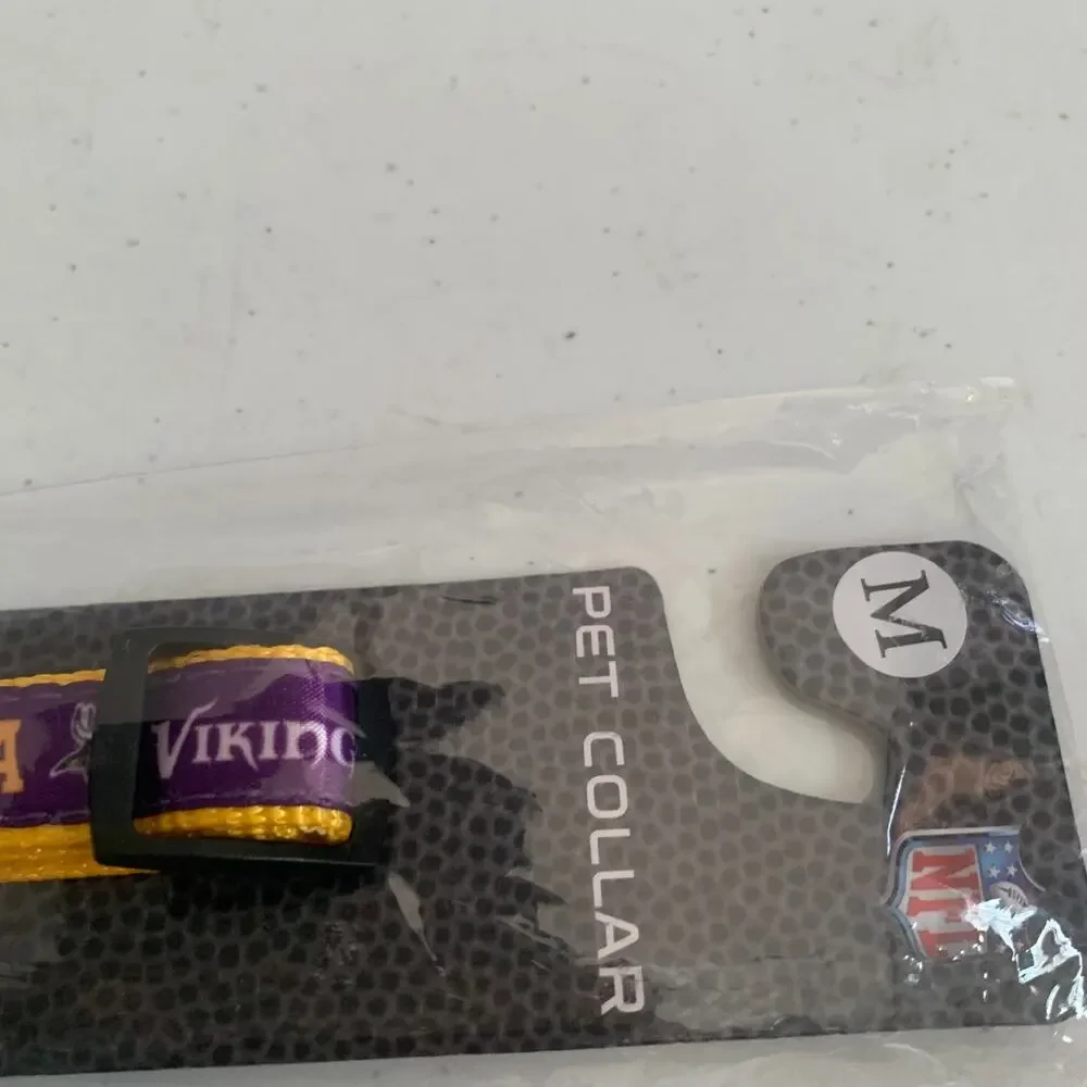 Pets First Sz M NFL Football Minnesota Vikings Satin Pet Collar Dog ,Cat Collar